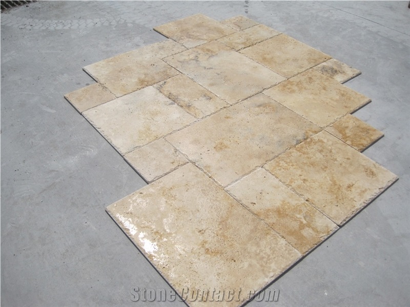 Country Classic - Stock Clearance, Travertine Slabs