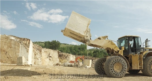 Decanska Breca Blocks, Kosovo Beige Limestone