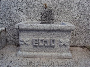 Serizzo Antigorio Chiaro Fountain, Grey Granite Fountain