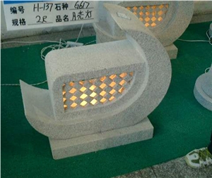G603 Garden Granite Lantern