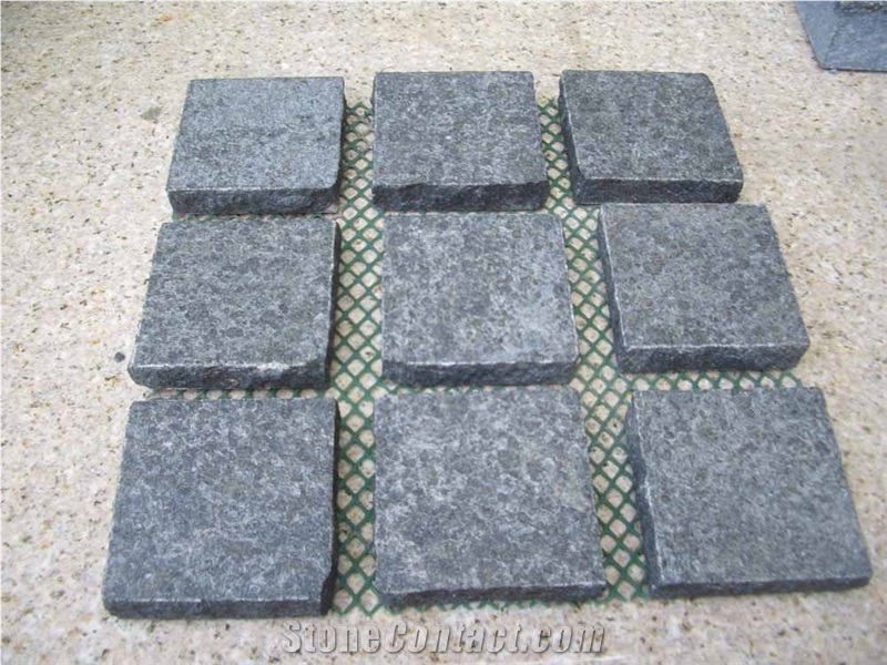 G684 Flamed Cobble Stone
