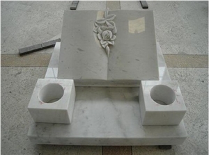 White Marble Gravestone & Headstone