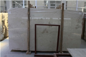 Mistral BeigeI Marble Slab