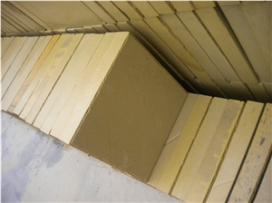 China Light Yellow Sandstone Tiles with Bush Hammered Surface