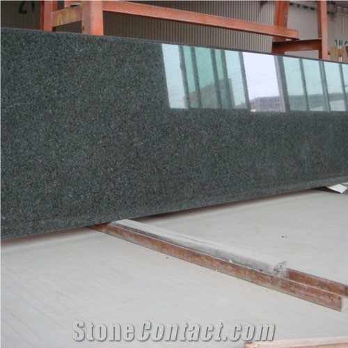 China Green Granite Countertop