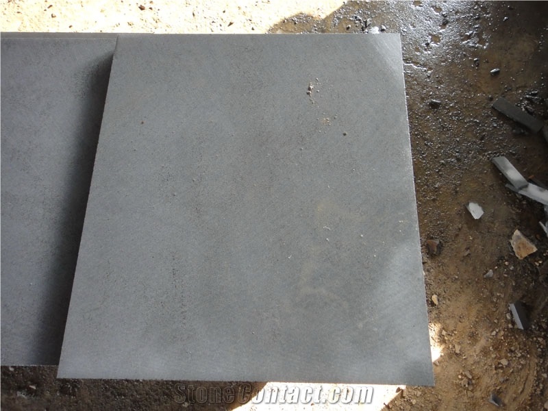 Natural Grey Basalt Stone Sawn Cut/Polished Grey Basalt/Basaltina/Basalto/Andesite Flooring Tiles/Wall Cladding Tiles/Basaltina for Wall Cladding