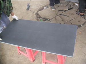 Hainan Black Basalt Tiles/slabs