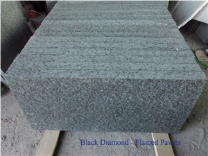 Eg94 Black Diamond Black Granite Flamed Tiles, China Black Granite