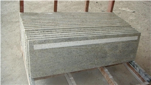 Kashmir White Granite Stone Stairs