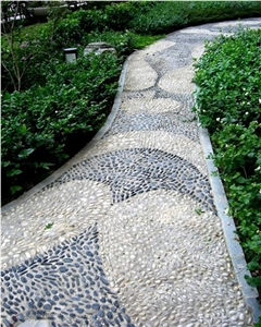 Pebble Stone Walkway