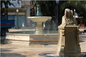 Caliza Bianco Public Spaces Fountain, White Limestone