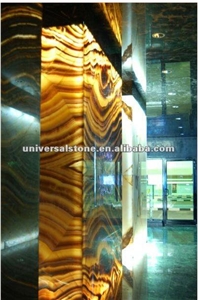 Cream Onyx Glass Wall Backlit (J18)