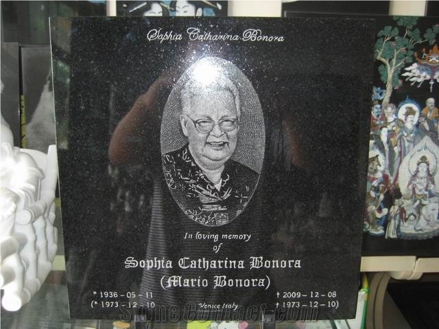 Tombstone with Clear Engraving