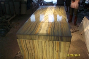 Backlit Honey Wood Vein Onyx Glass Table