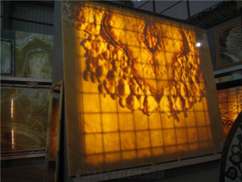 Backlit Onyx Glass Nche Wall (J113)