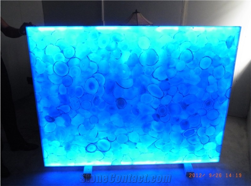 Backlit Onyx Glass Panel (J317)