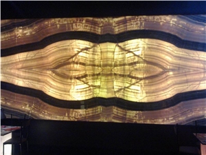 Backlit Onyx Glass Wall (J104)