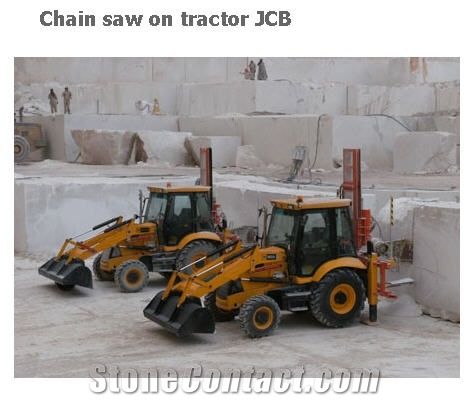 Mobile Chain Saw for Squaring Blocks on Tractor JCB