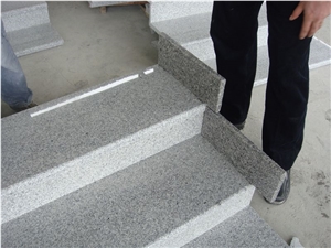 G603 Grey Granite Stair, Step