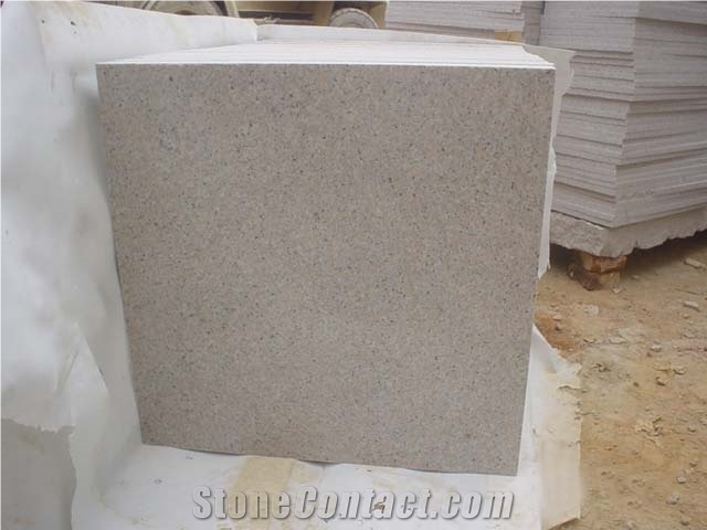 G681 Granite Tiles, China Yellow Granite