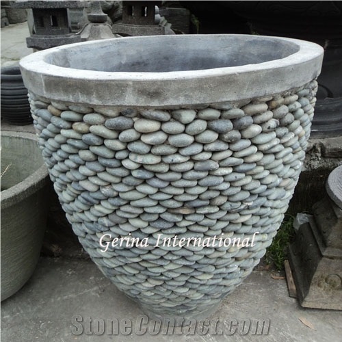 Stone Pot with Pebble Stone