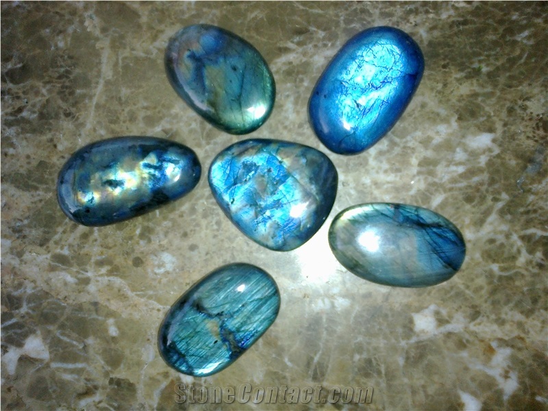 Labradorite / Spectrolite Stone, Gemstone, Precious Stone, Labradorite Blue Green Granite Precious Stone