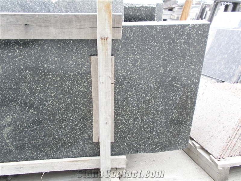 Indian Hassan Green Granite Slabs from China