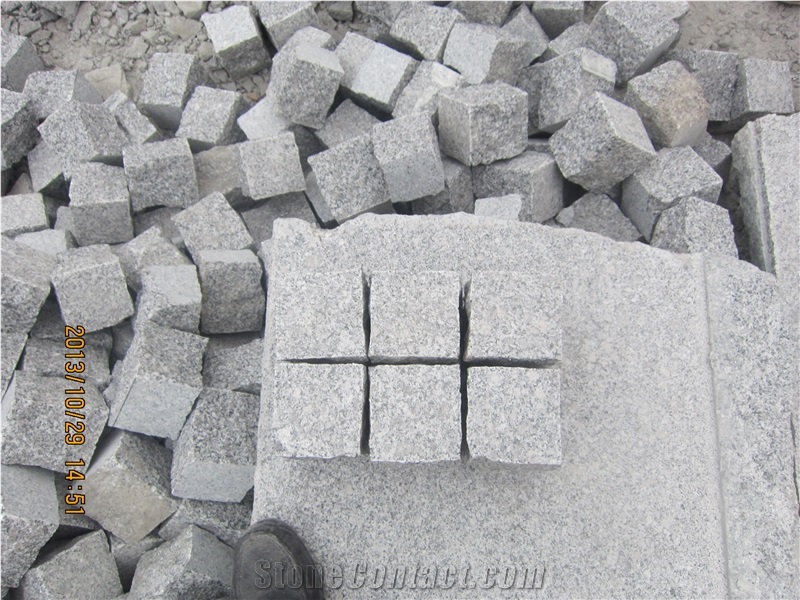 G341 Cobble Stones, Grey Granite