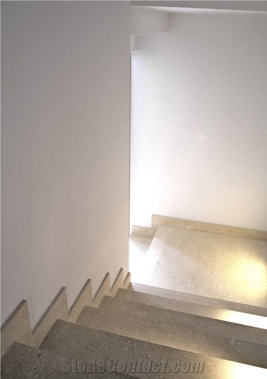 Arenaria Grigio Perla Sandstone Stairs, Arenaria Grigio Perla Grey Sandstone Stairs