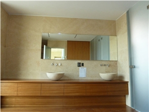 Pietra Gialla Di Vicenza Limestone Bathroom Wall Tiles, Italy Yellow Limestone