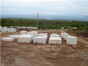 Vratza Limestone Blocks, Bulgaria Beige Limestone