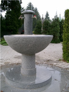 Oplotnica Sivi Granite Fountain, Oplotnica Sivi Grey Granite Fountain