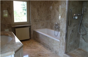 Arabescato Orobico Grigio Marble Bathroom Design