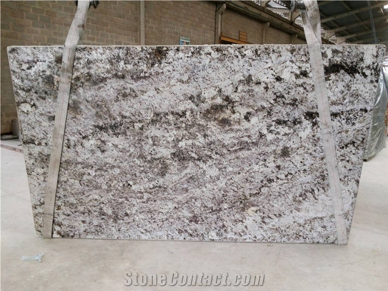 Snow Fall Granite Slabs
