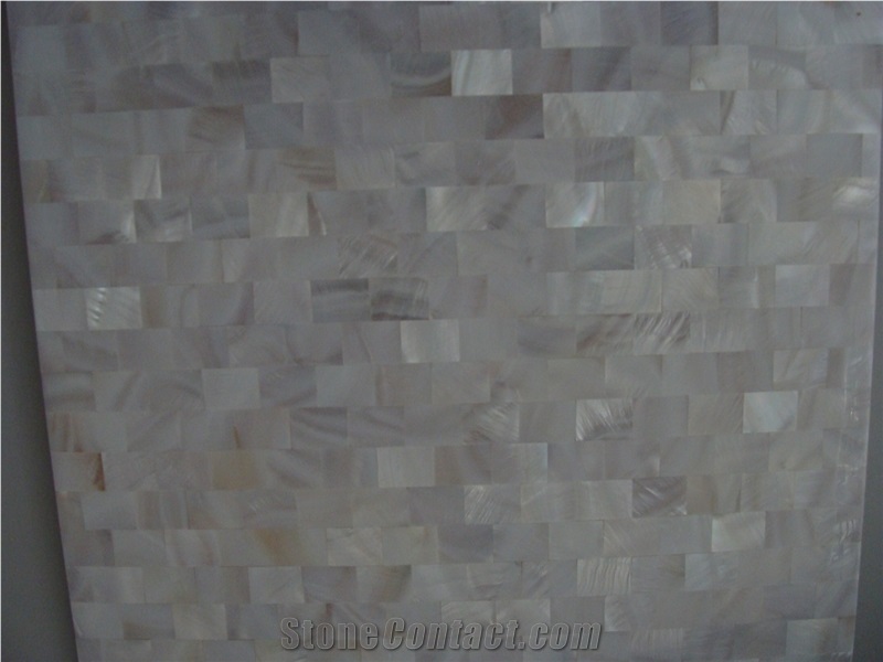 M215 (15x20) Freshwater Shell Tile