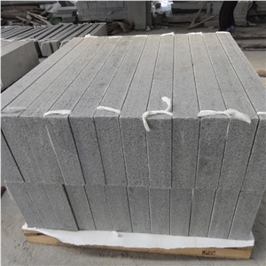 G654 China Sesame Black Granite Kerbstone