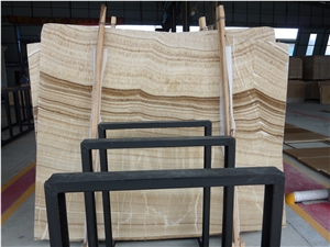 Wood Vein Onyx Slabs & Tiles