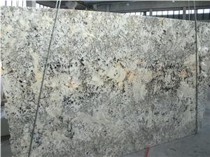Delicatus Esmeralda Slabs & Tiles, Brazil White Granite