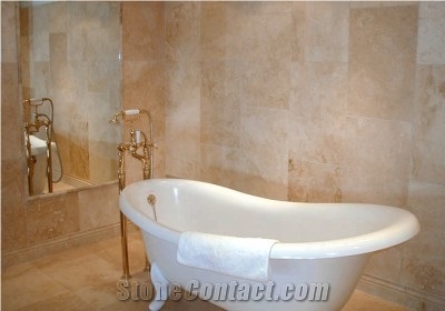 Bathroom Floor and Wall in Polished Travertine Mate