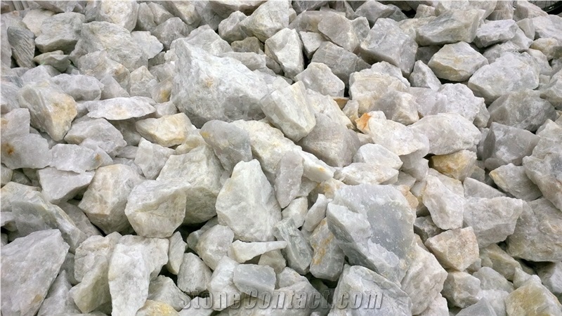 Natural Quartz Rocks