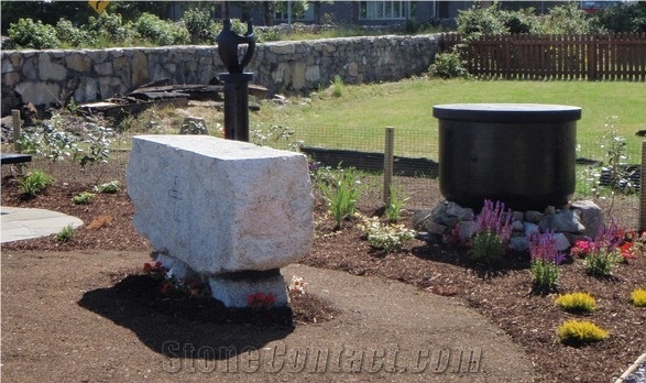 Connemara Granite for Feature Stones in Gardens and Landscapes