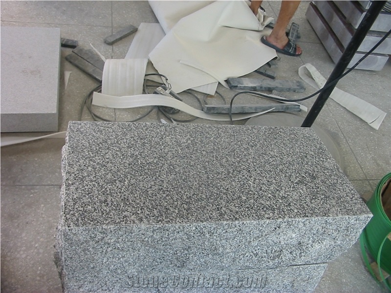 Amerian Style G633 Granite Slant Monuments