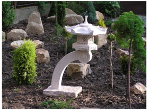Japanese Garden Lantern Design