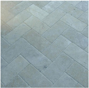 Sagalassos Cappuccino Marble Chipped Edge, Brushed Patio Pavers