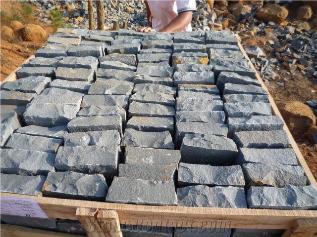 Zhangpu Black Basalt Cobble Stone