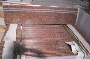 G562 Maple Leaf Stair