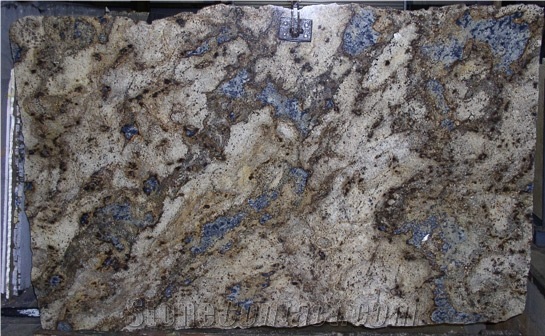 Crimson Creme Granite