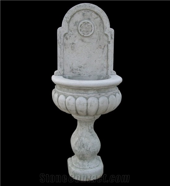 Stone Fountains Antique Style, Pietra Di Lessini Bianca White Limestone