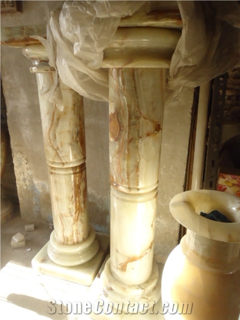 Pillar Rounds, White Onyx Column