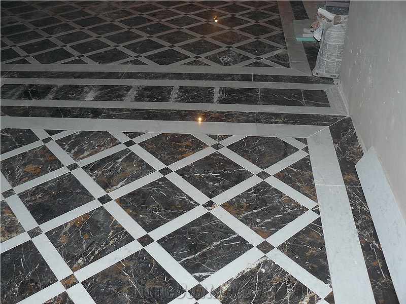 Black Gold Marble Floor Pattern